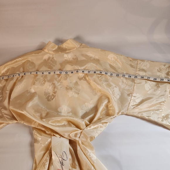 Vintage Designs By Faris Robe with Panties Size Small Kimono-Style Tie Missing - Picture 11 of 13